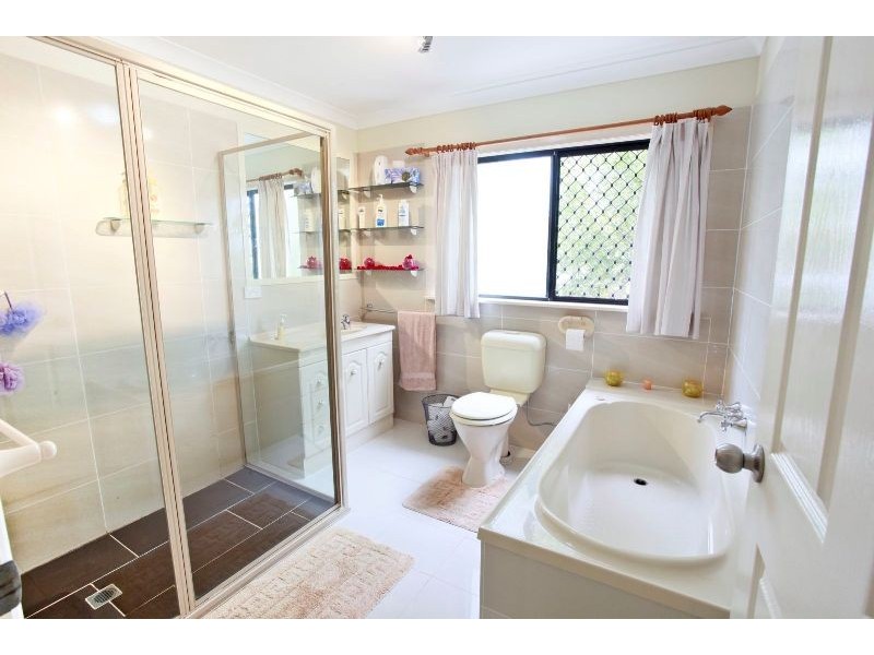 15 Martins Court, Qunaba QLD 4670