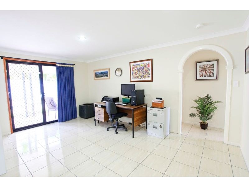 15 Martins Court, Qunaba QLD 4670