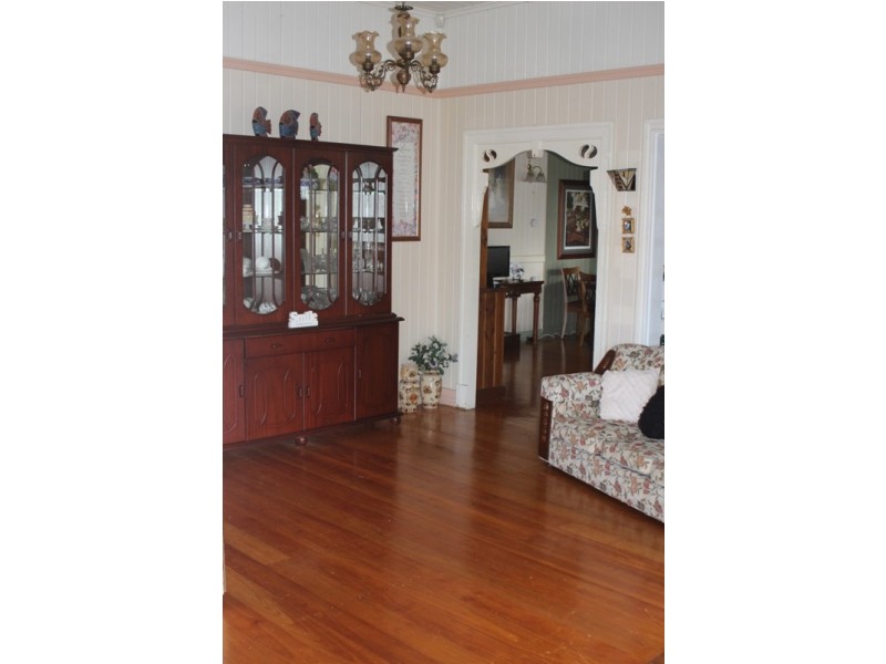 171 Targo Street, Walkervale QLD 4670