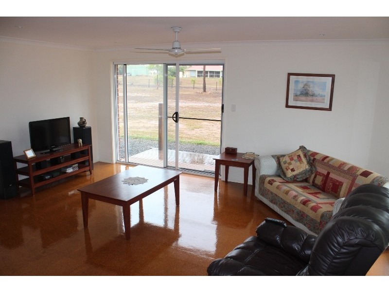 1 Meleleuca Court, Redridge QLD 4660