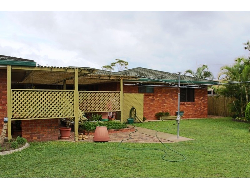 4 Keys Street, Avenell Heights QLD 4670