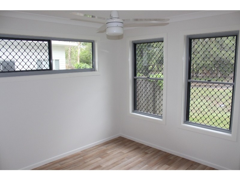 7 Ocean Court, Moore Park Beach QLD 4670