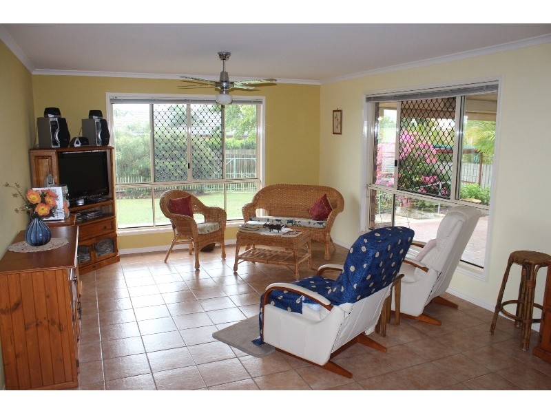 40 Bargara lakes drive, Bargara QLD 4670