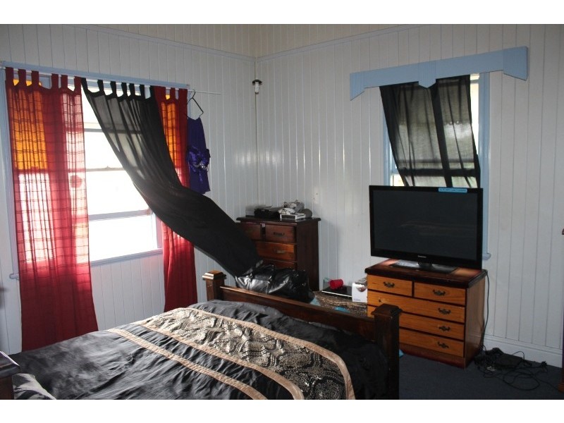 7 Curtis Street, Bundaberg South QLD 4670