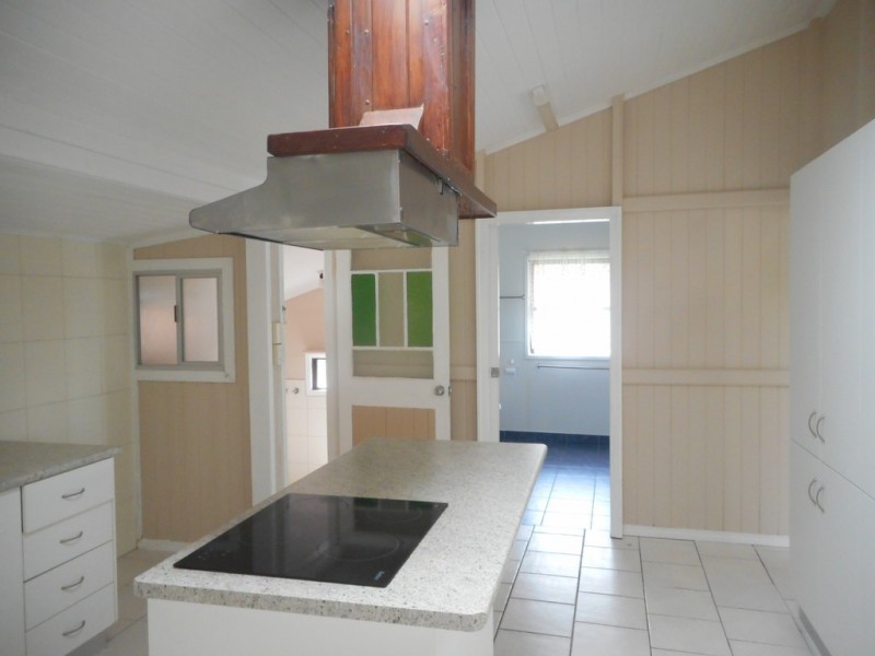 25 Gavegan Street, Bundaberg North QLD 4670