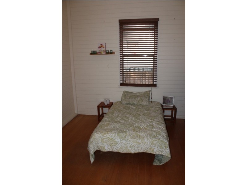 22 Goodwin Street, Bundaberg South QLD 4670
