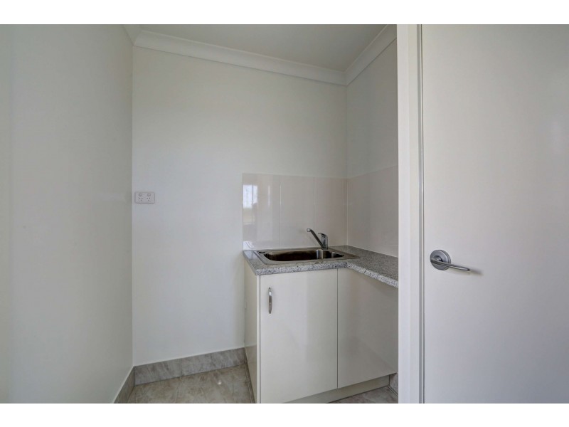 12/148 McCarthy Road, Avenell Heights QLD 4670