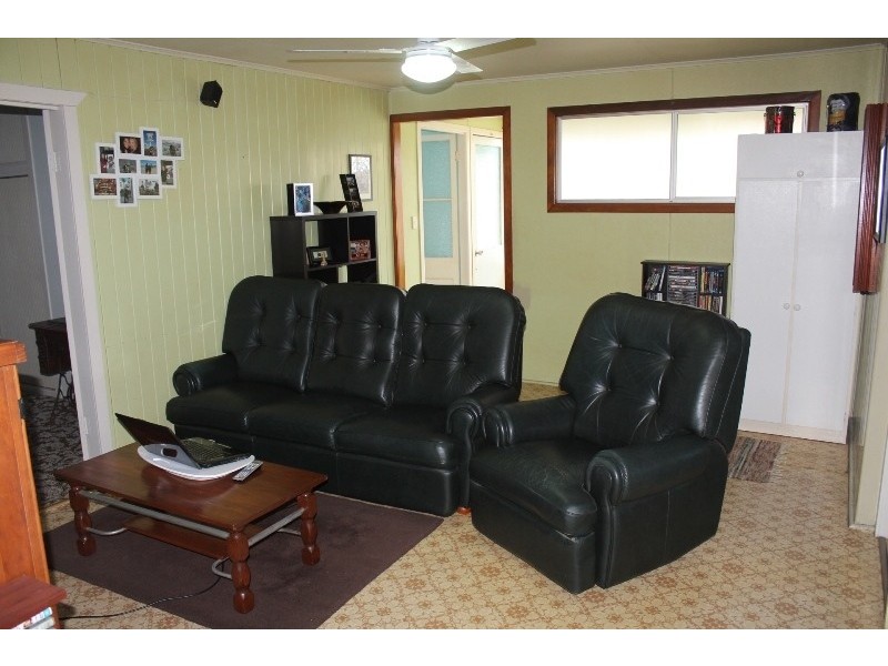 56 Beatrice Street, Walkervale QLD 4670