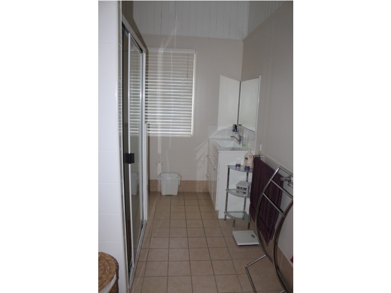 56 Beatrice Street, Walkervale QLD 4670