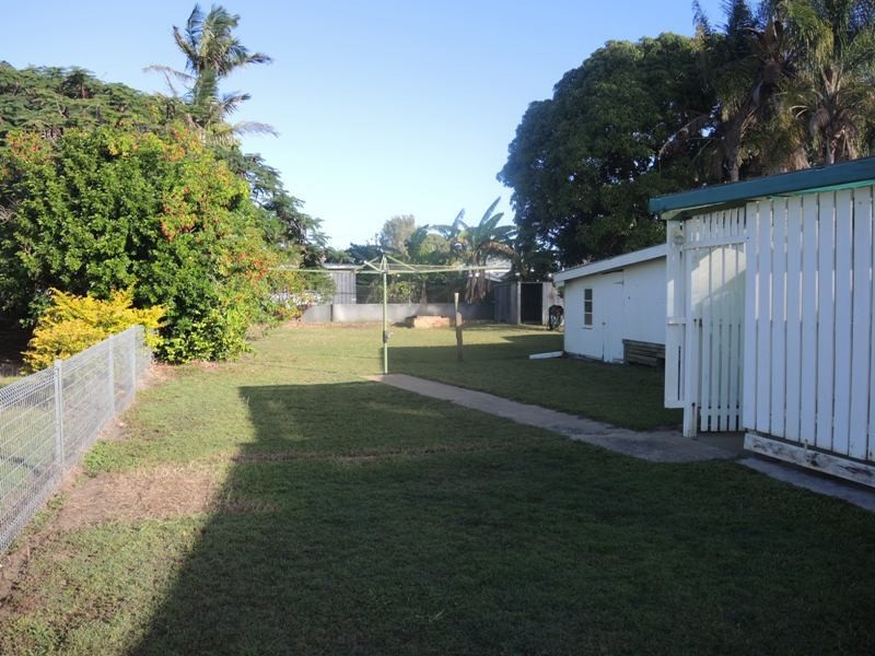 56 Beatrice Street, Walkervale QLD 4670