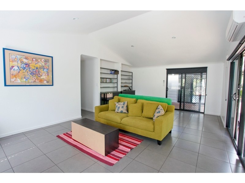 52 Tammy Road, Moore Park Beach QLD 4670
