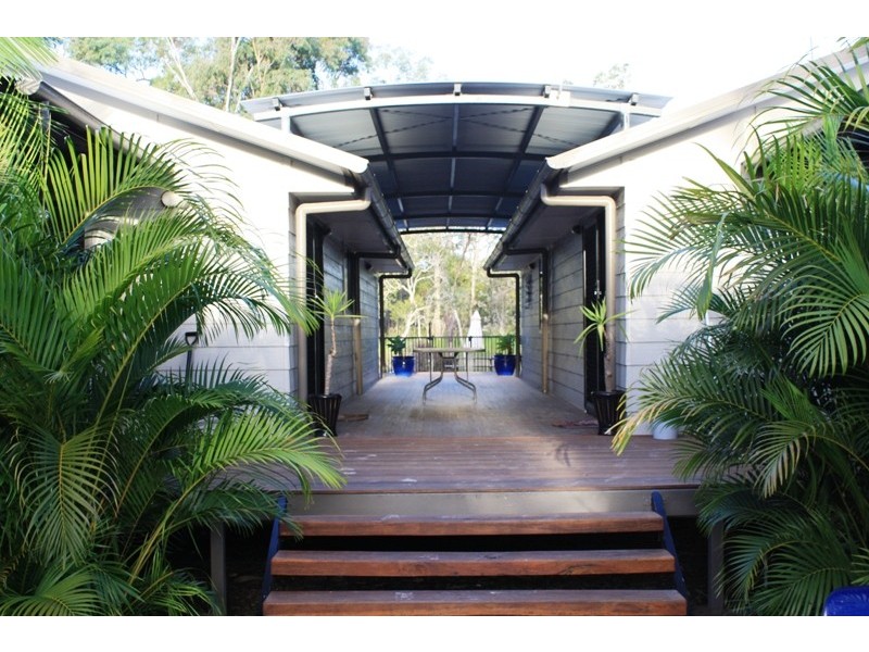 52 Tammy Road, Moore Park Beach QLD 4670