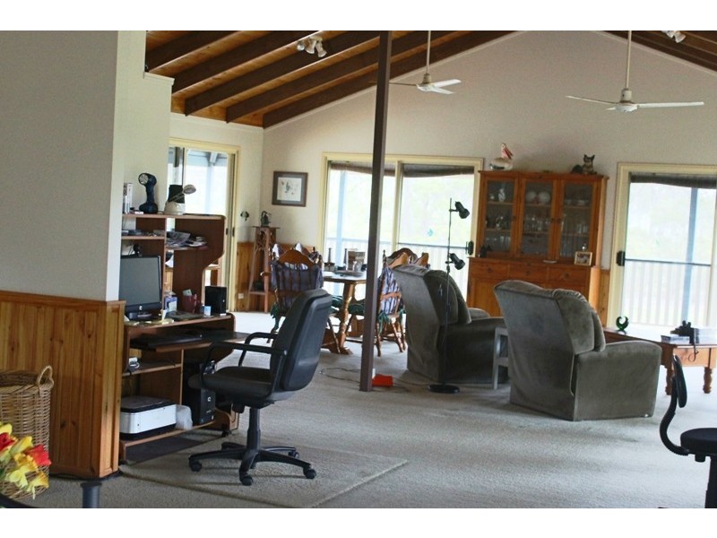 32 Newtons Road, Rosedale QLD 4674