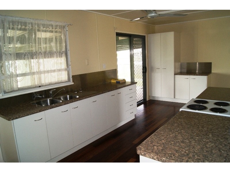 892 MOORE PARK ROAD, Welcome Creek QLD 4670