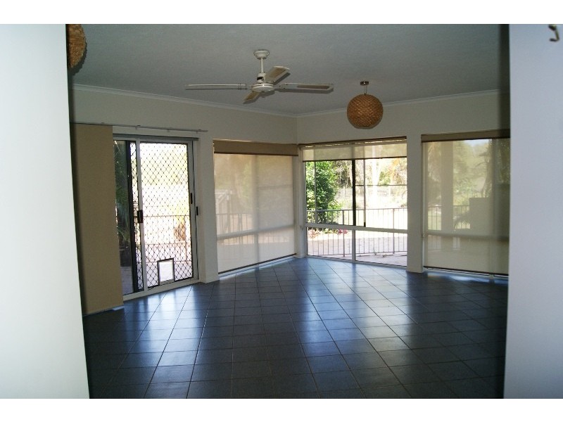 1/150 Sylvan Drive, Moore Park Beach QLD 4670