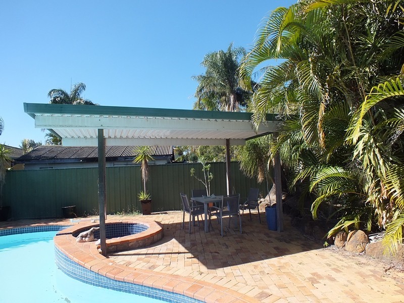 21 Svensson Street, Svensson Heights QLD 4670