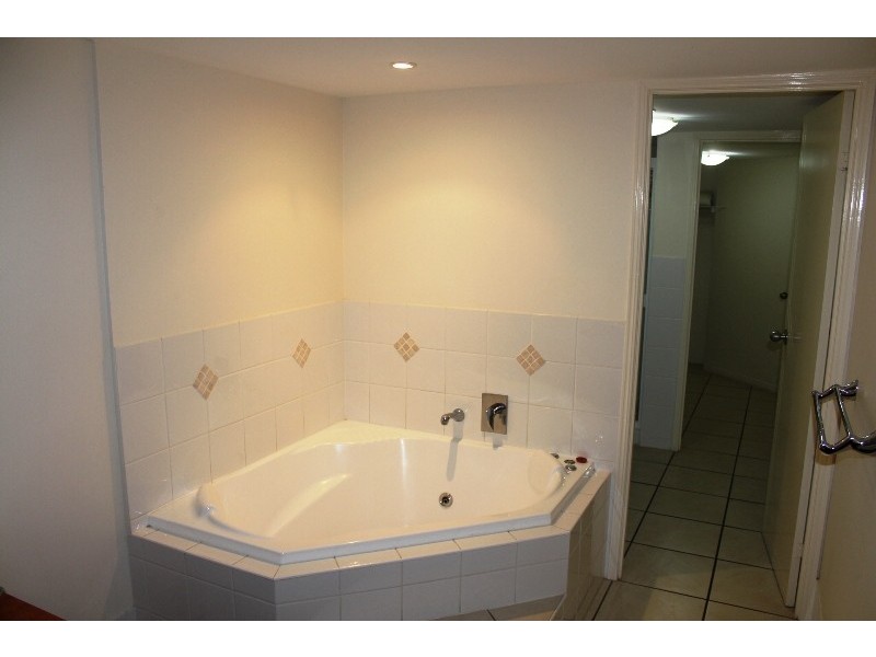 UNIT 12/2 BAXTER STREET, Bargara QLD 4670