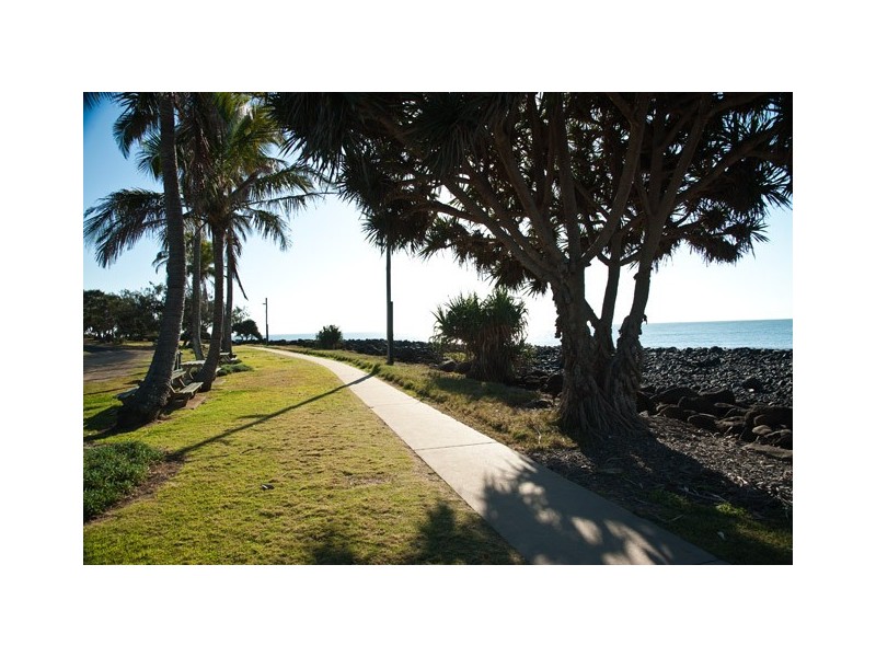 Unit 209, 23 Esplanade, Bargara QLD 4670