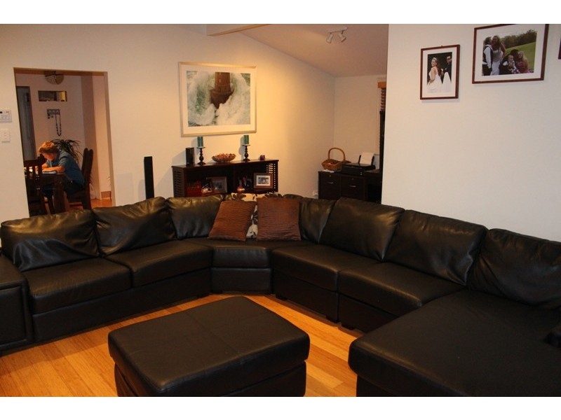 63 Fairymead Road, Bundaberg North QLD 4670