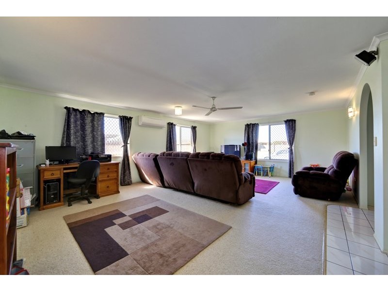 70 Clive Crescent, Kepnock QLD 4670