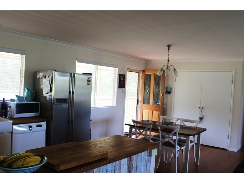 246 Duck Creek Road, Winfield QLD 4670