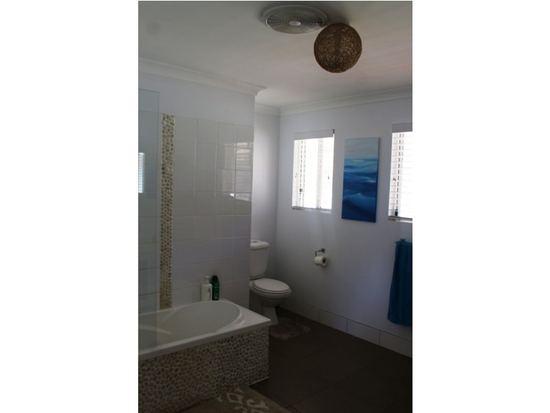 246 Duck Creek Road, Winfield QLD 4670