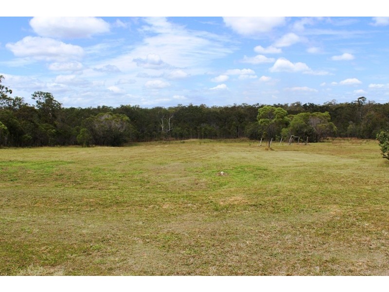 246 Duck Creek Road, Winfield QLD 4670