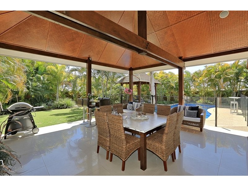 6 Aquarius Drive, Bargara QLD 4670