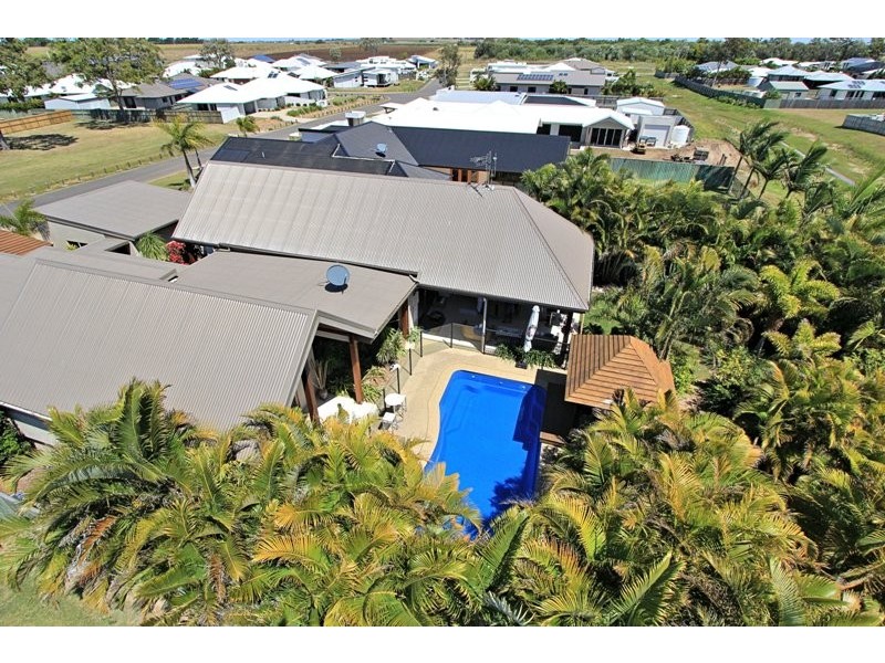 6 Aquarius Drive, Bargara QLD 4670