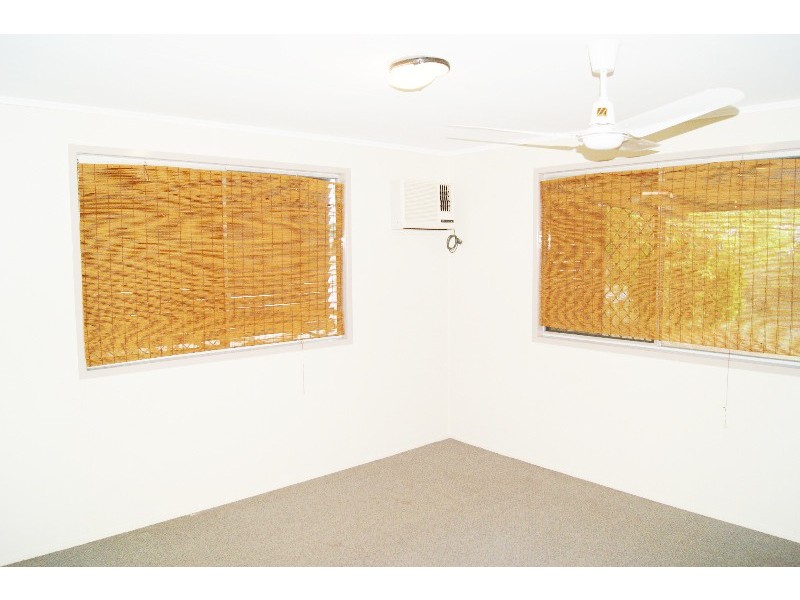 130 Elliott Heads Road, Avenell Heights QLD 4670