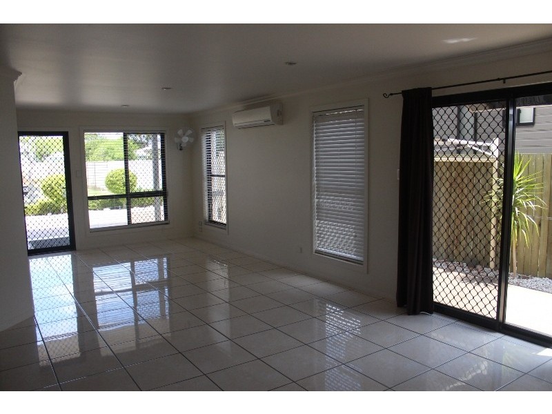 1/16 Moore Lane, Bundaberg West QLD 4670