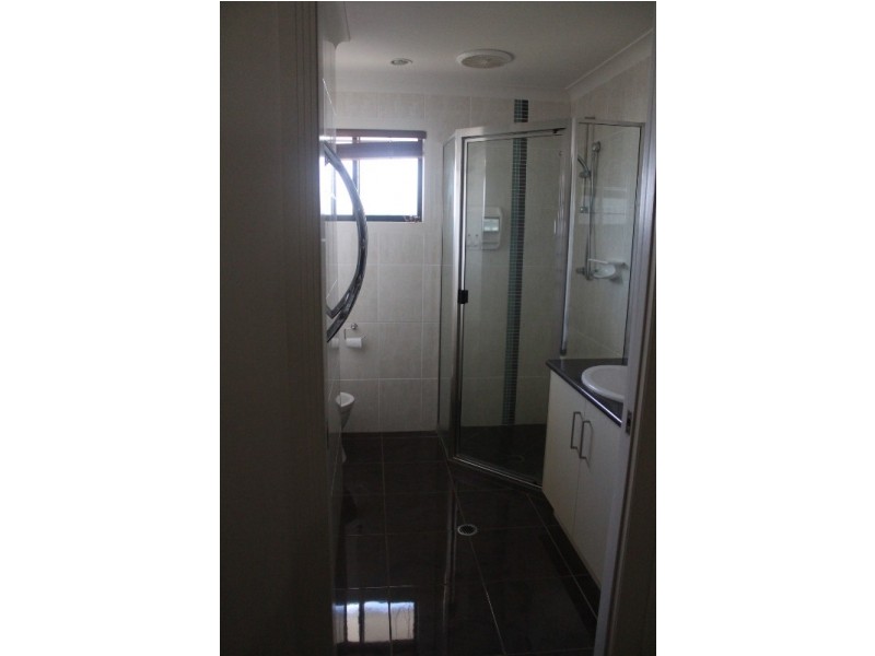 1/16 Moore Lane, Bundaberg West QLD 4670