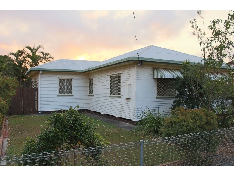 15 Blamey Street, Avenell Heights QLD 4670