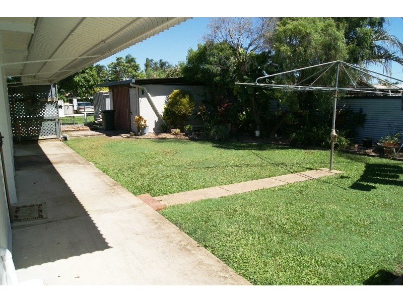 13 Tummon Street, Walkervale QLD 4670