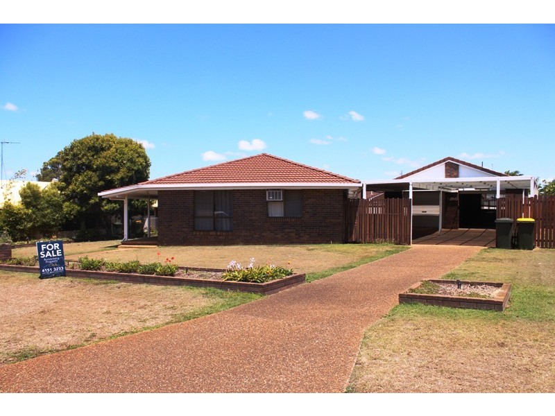 4 Smiths Road, Avoca QLD 4670
