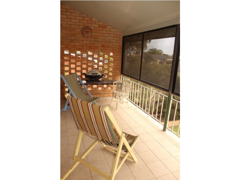 10 Harvey Street, Avenell Heights QLD 4670