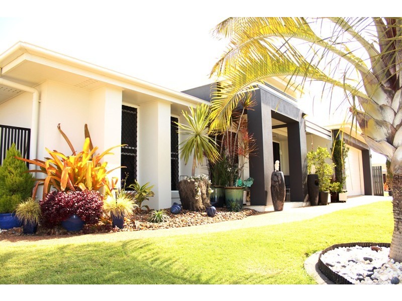 7 Hillcrest Court, Bargara QLD 4670