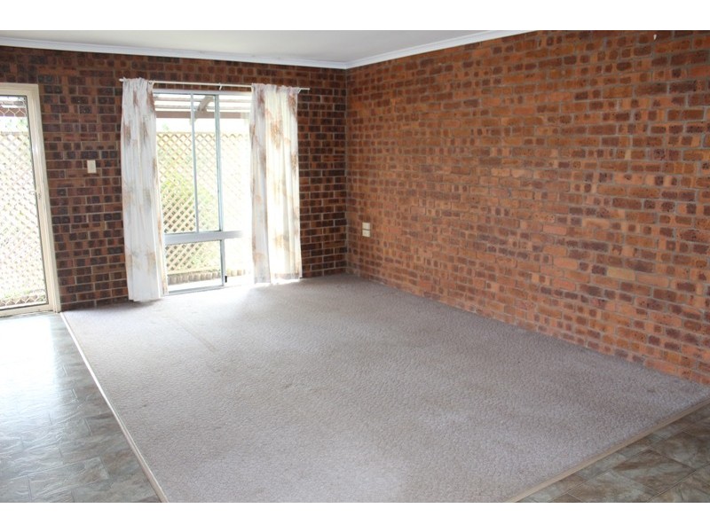 2/15 Kennedy Street, Avondale QLD 4670