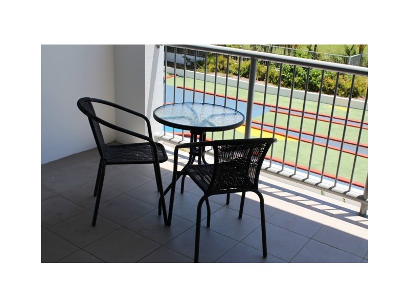Unit 212 23  Esplanade, Bargara QLD 4670