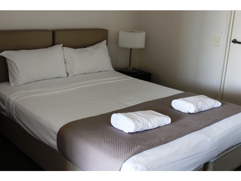 Unit 212 23  Esplanade, Bargara QLD 4670