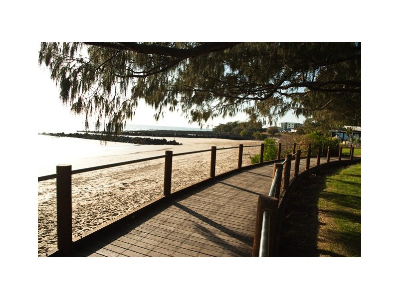 Unit 212 23  Esplanade, Bargara QLD 4670