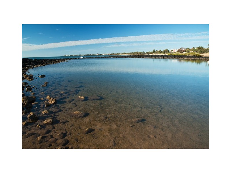 Unit 212 23  Esplanade, Bargara QLD 4670