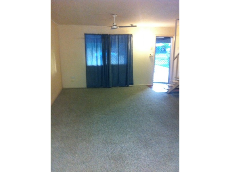3/2c Palmer Street, Millbank QLD 4670