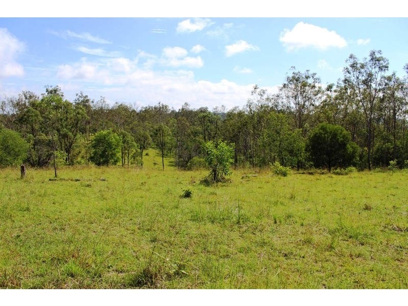 16 Eileen Crescent, Horse Camp QLD 4671