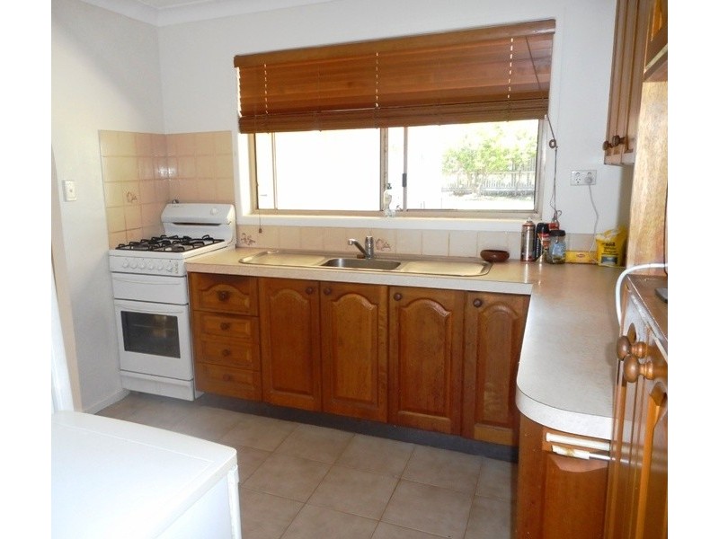 8 Endeavour Court, Bargara QLD 4670