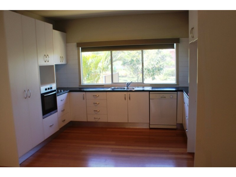 63 Fairymead Road, Bundaberg North QLD 4670