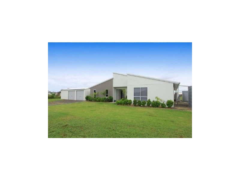 14 Rokeby Court, Branyan QLD 4670