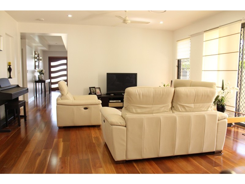 3 Breeze Drive, Bargara QLD 4670