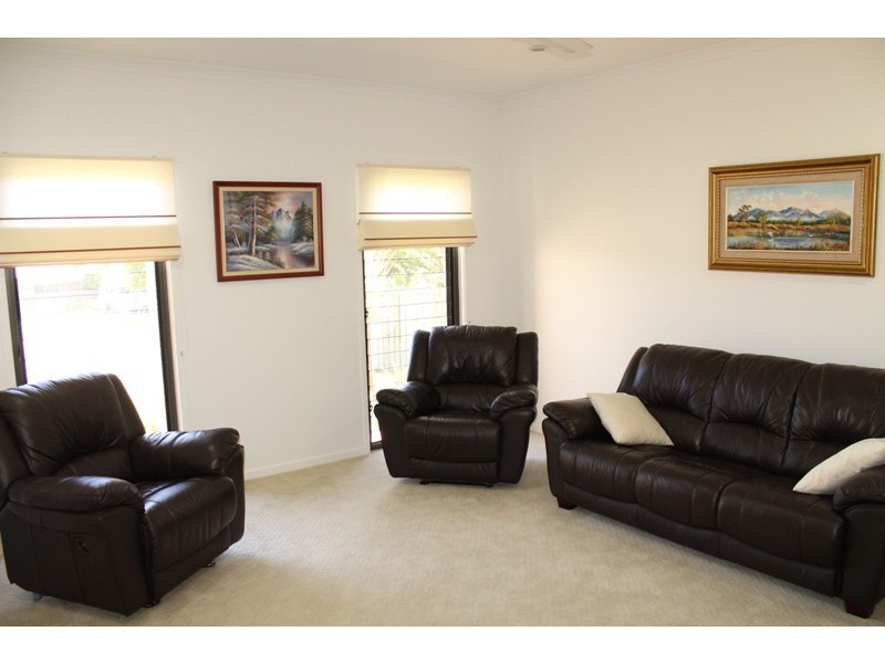 3 Breeze Drive, Bargara QLD 4670