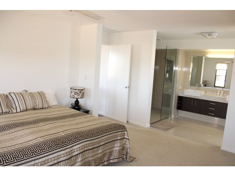 3 Breeze Drive, Bargara QLD 4670